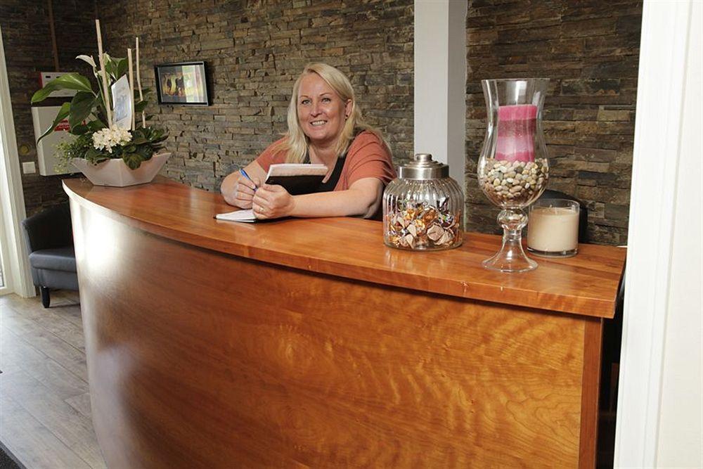 Hoegbo Hotell Skommarsgarden Sandviken Zewnętrze zdjęcie