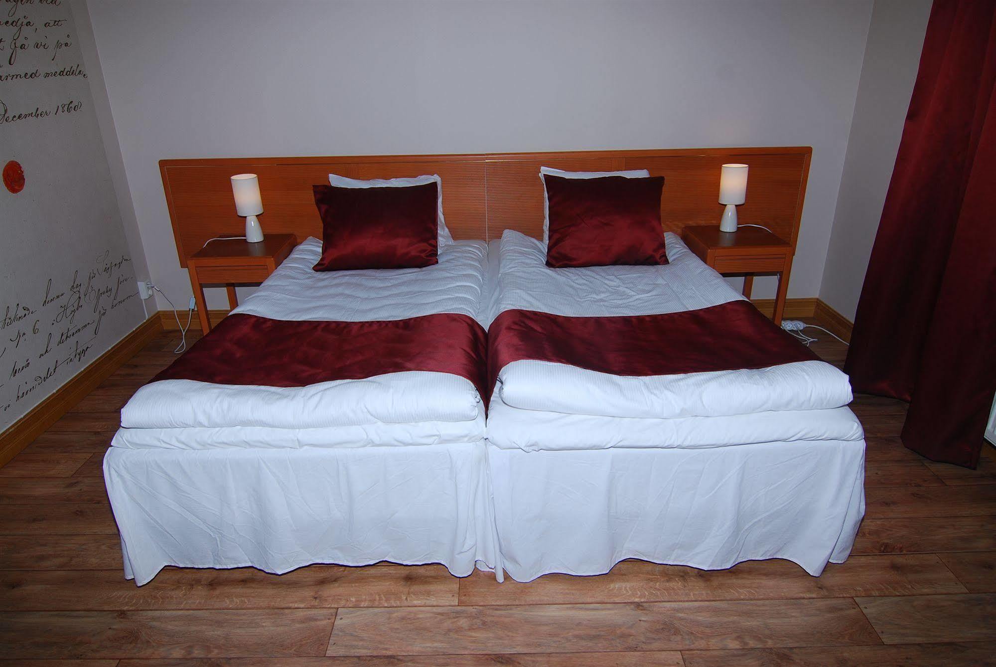 Hoegbo Hotell Skommarsgarden Sandviken Zewnętrze zdjęcie
