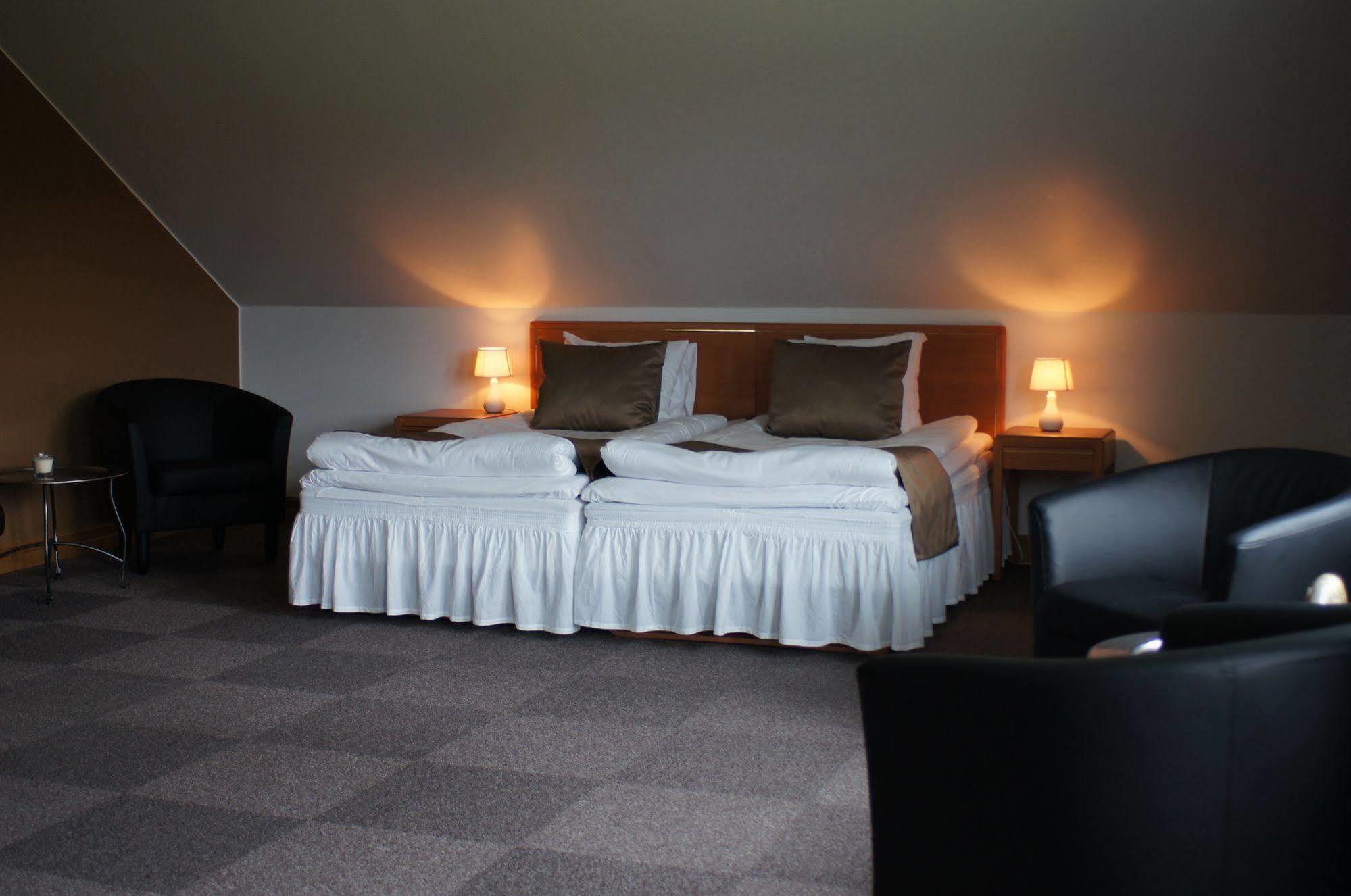 Hoegbo Hotell Skommarsgarden Sandviken Zewnętrze zdjęcie